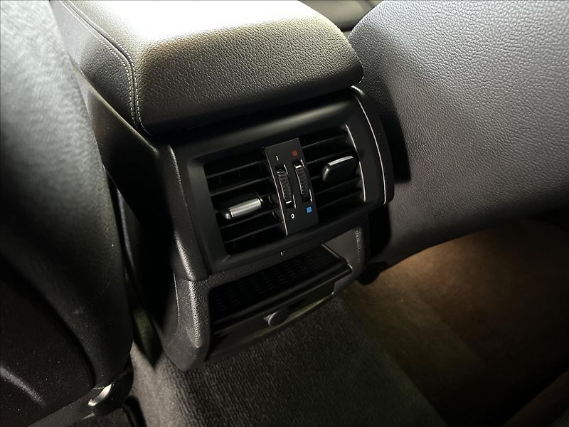 BMW X3 2,0   xDrive20d,1.MAJITEL,ČR,D - fotka 32 z 38