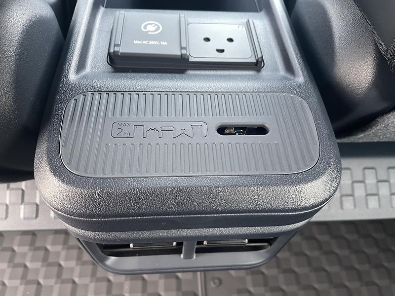 Kia PV5 (2026) 5P 4x2 PLUS 89 KW + 51,5 KWH - fotka 27 z 31