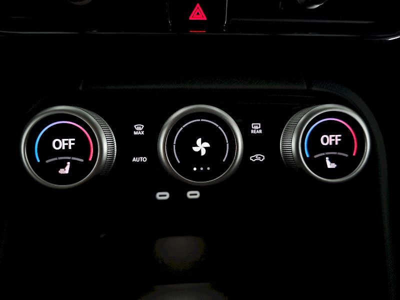 Škoda Kodiaq (2024) 2.0TDi 142kW 4x4 SELECTION 7S - fotka 19 z 28