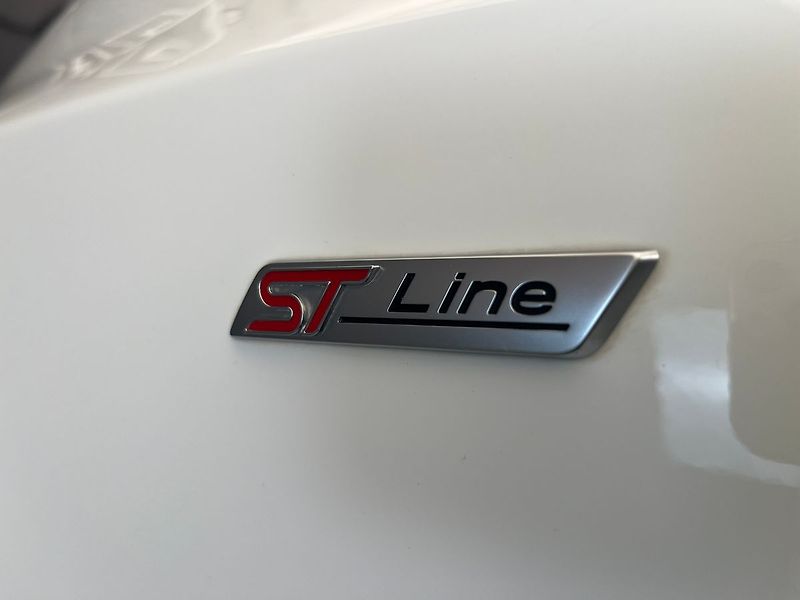 Ford Focus 2.0 ST-Line, manuál, ROZVODY - fotka 39 z 48