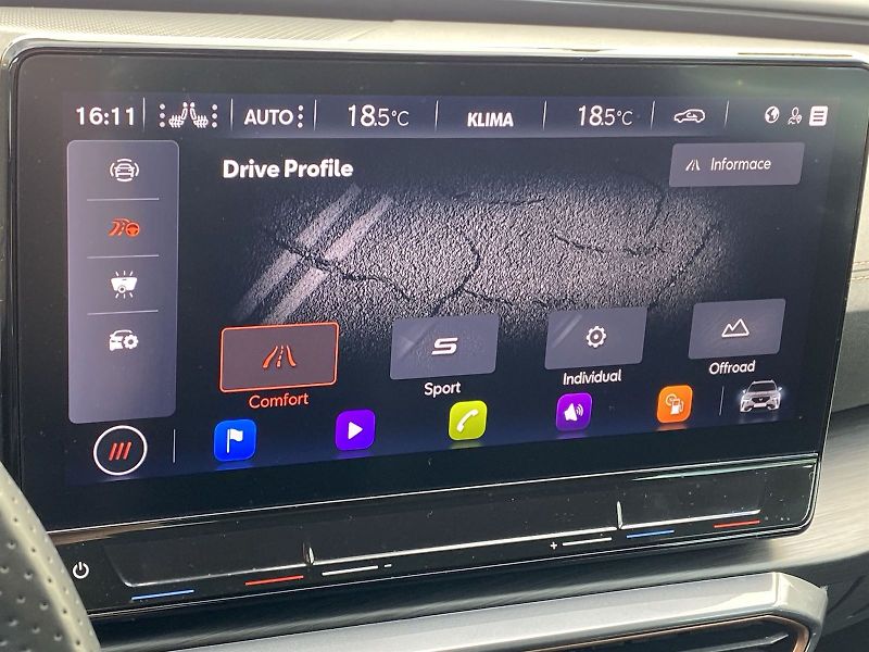 Cupra Formentor (2024) 2.0 TSI 4Drive DSG - fotka 28 z 42