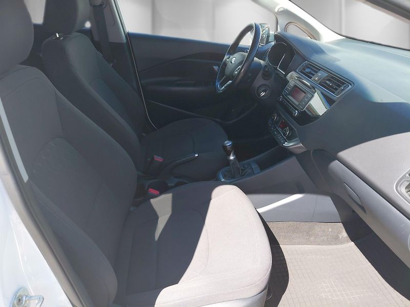 Kia Rio (2016) 1,25 CVVT 61 kW TOP - fotka 22 z 24