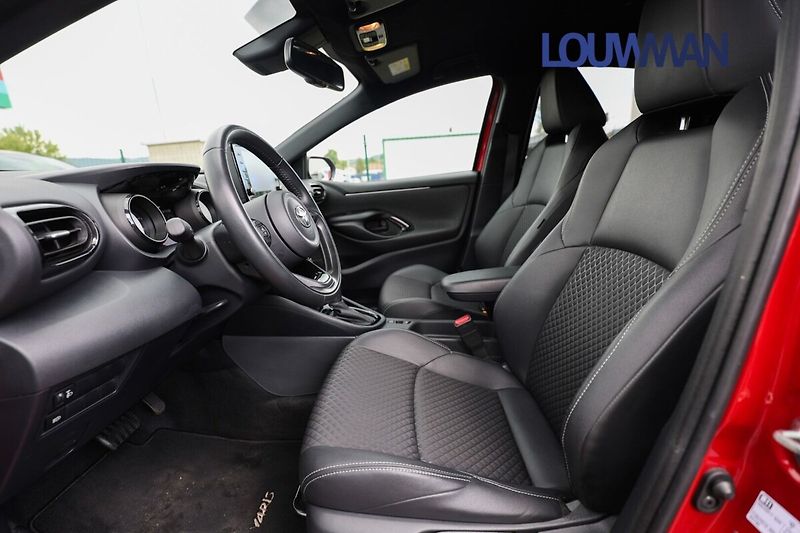Toyota Yaris SELECTION STYLE - fotka 11 z 20