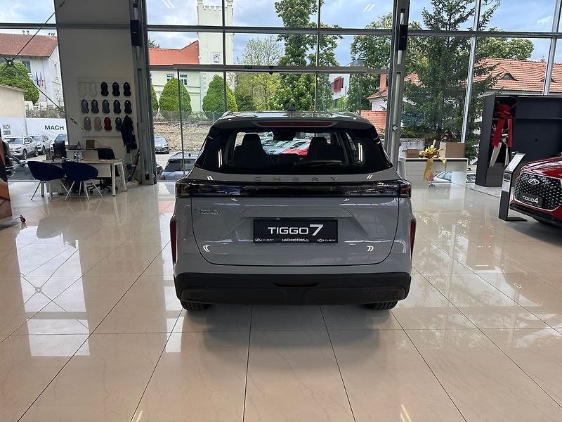 Chery Tiggo 7 (2026) LUXURY 1,6 T-GDI - fotka 6 z 12