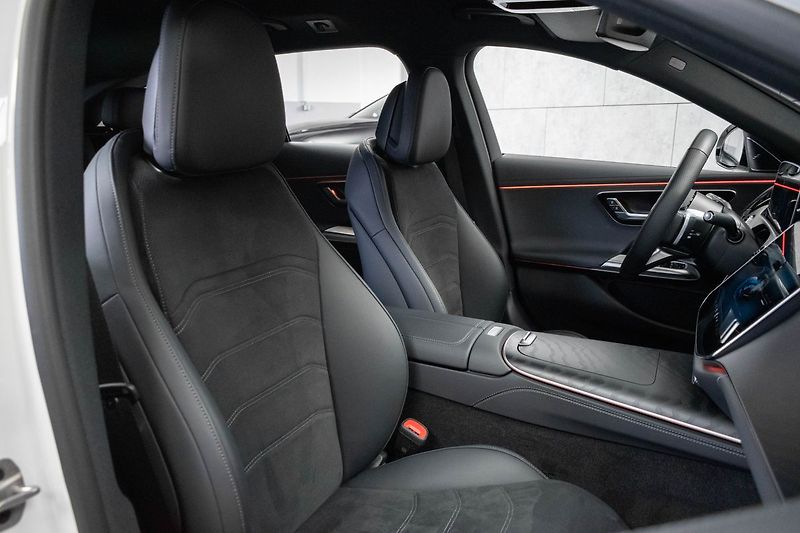 Mercedes-Benz Třídy E E 220d AMG*TAŽNÉ*ZÁRUKA*ČR 1.M - fotka 12 z 42