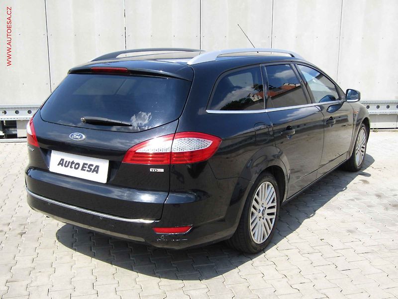 Ford Mondeo (2010) 2.2 TDCi, servis.kniha - fotka 4 z 19