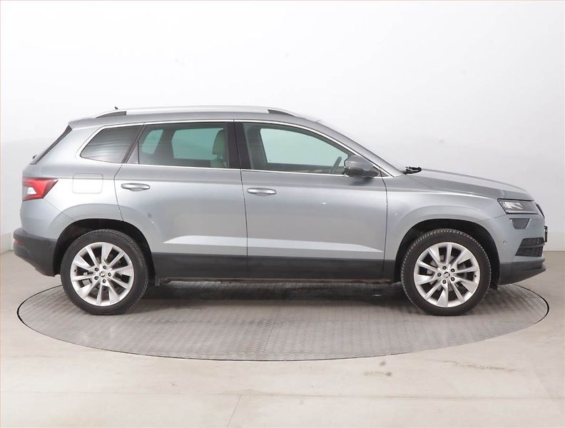 Škoda Karoq (2018) 1.5 TSI - fotka 6 z 17