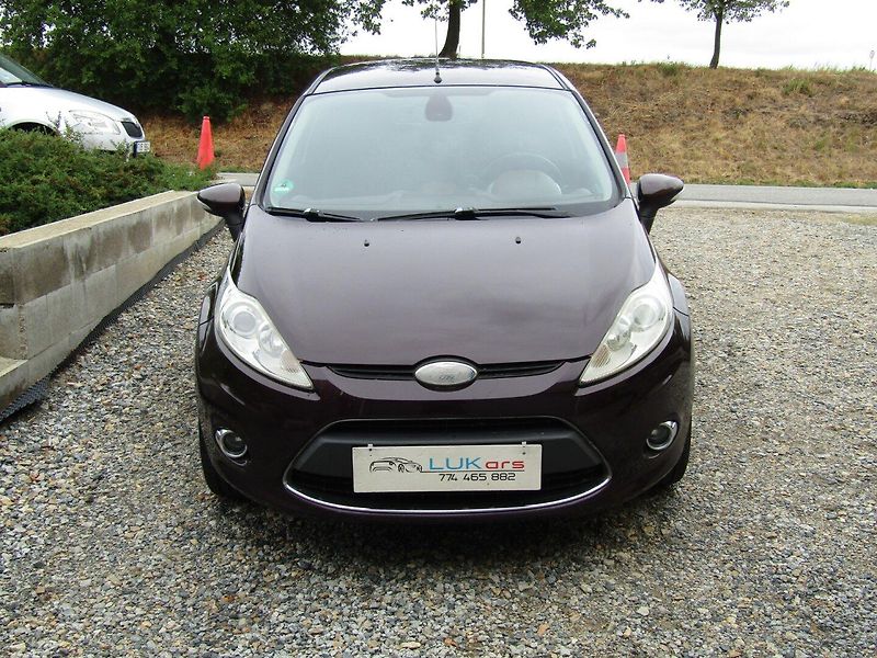 Ford Fiesta (2009) 1.6 TDCi 66kW - fotka 6 z 34