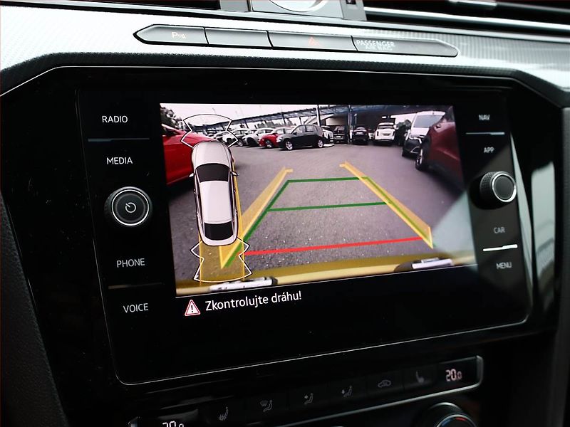 Volkswagen Arteon (2019) R-line 2.0 TSI - fotka 15 z 22