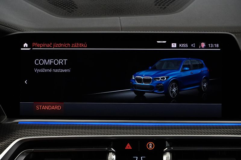BMW X5 Xdrive30d,Mpaket,ČR,DPH,HUD - fotka 37 z 40