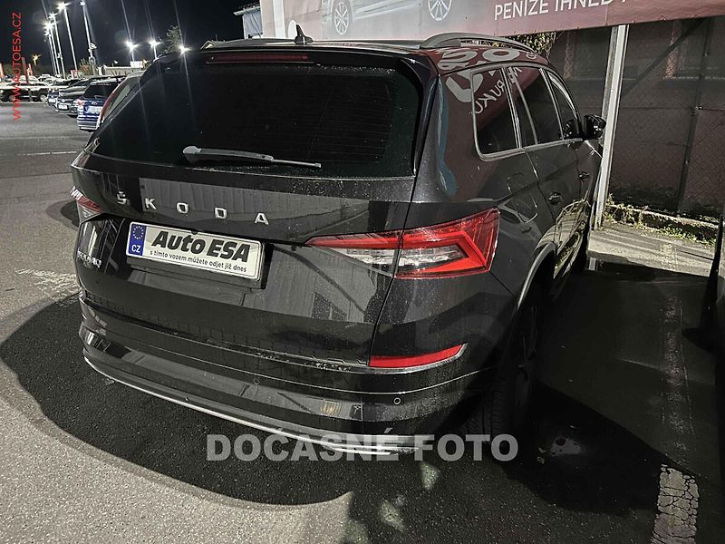 Škoda Kodiaq (2019) 2.0 TDi, navi, LED - fotka 2 z 3