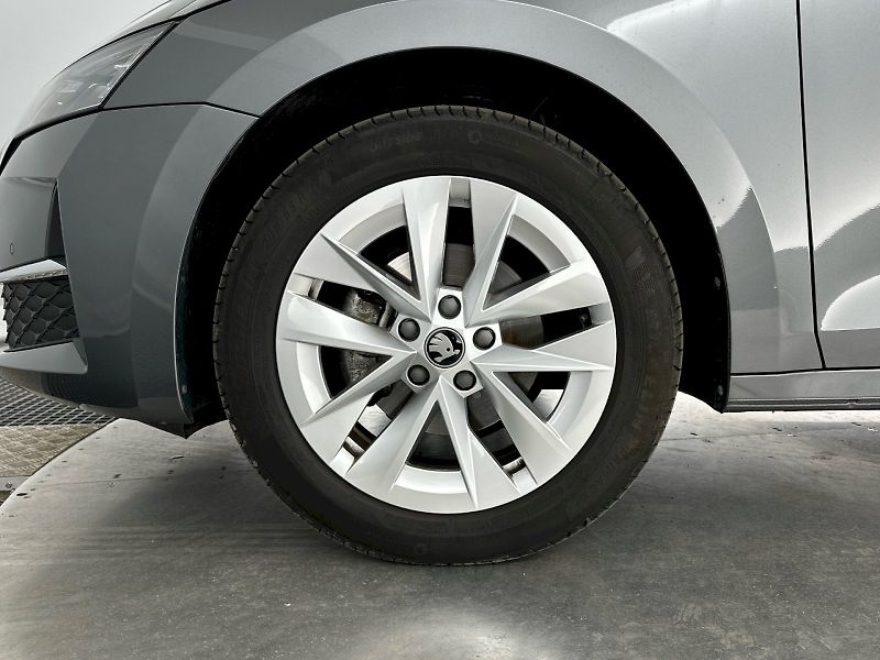 Škoda Octavia (2025) Combi 1.5TSI 110kW Top Selecti - fotka 30 z 30