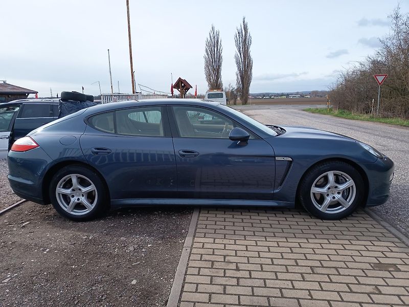 Porsche Panamera (2010) 3.6 220kw 4x4 Top!!! - fotka 17 z 60