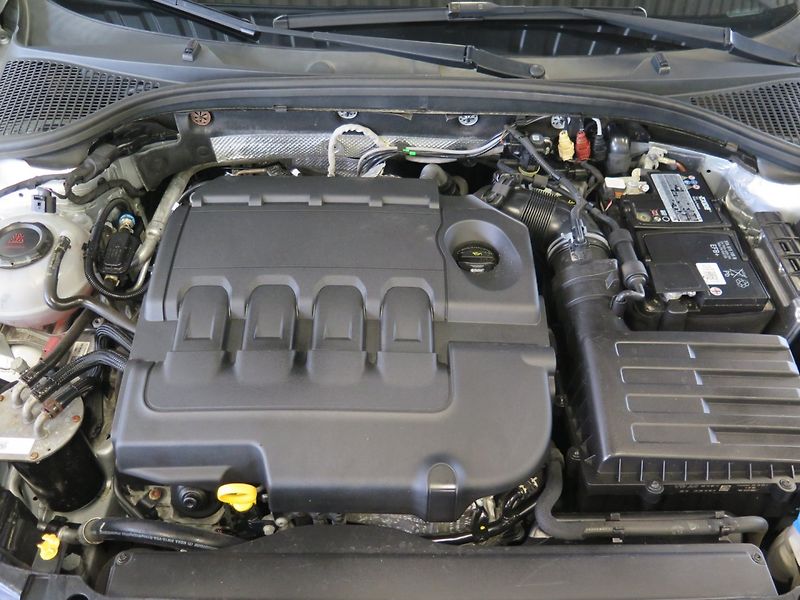 Škoda Octavia (2020) 2.0TDI,DSG,kamera,klim,navi - fotka 24 z 27