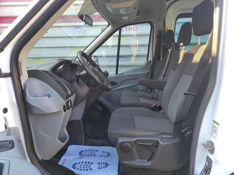 Ford Transit 2,0TDCi 7 míst, L3,ČR,Tempomat - fotka 9 z 24