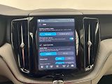 Volvo XC60 2.0  B4 4x4 ULTIMATE - náhled 28
