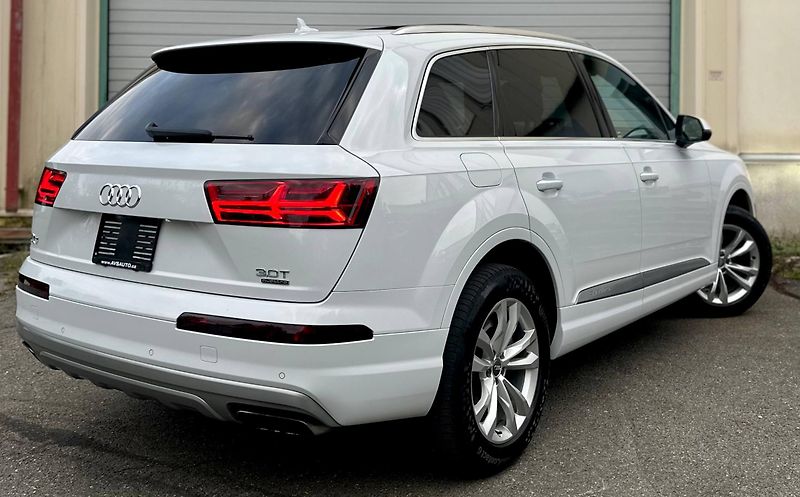 Audi Q7 (2017) 3.0 TFSI PREMIUM+ 360° 7 MIST - fotka 4 z 37