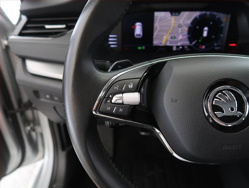 Škoda Octavia (2022) Ambition 2.0 TDI, Automat - fotka 25 z 30