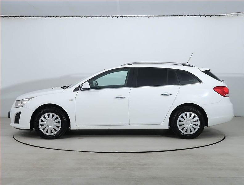 Chevrolet Cruze (2013) 1.8 i 16V, po STK - fotka 3 z 17