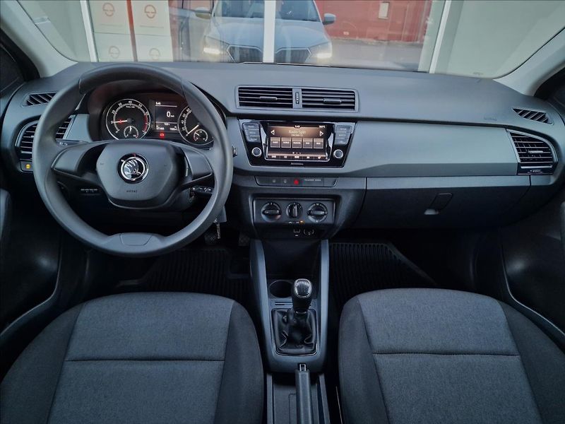 Škoda Fabia 1.0 TSI Combi Tour, ČR, 1.Maj - fotka 23 z 45