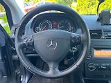 Mercedes-Benz Třídy A (2012) 1.5 i - náhled 9