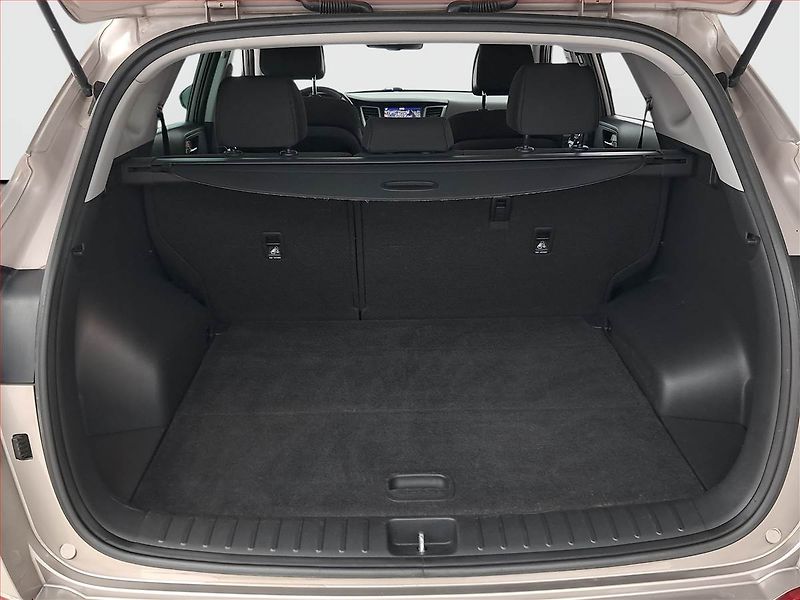 Hyundai Tucson (2016) 1.7 CRDi, Automat, Navi - fotka 14 z 20