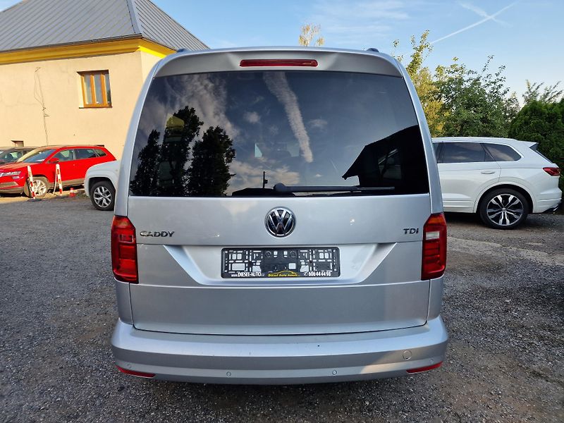 Volkswagen Caddy MAXI 2,0TDI 7MÍST NAVIGACE  - fotka 5 z 21