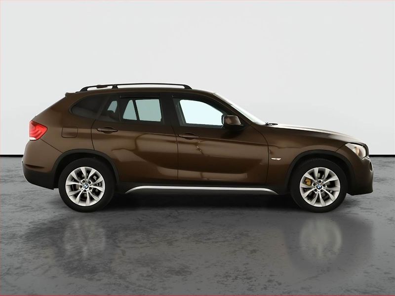 BMW X1 (2010) xDrive20d, 4X4, Automat, Kůže - fotka 5 z 14