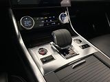 Jaguar XF D200 R-DYNAMIC AWD REZERVACE - náhled 26