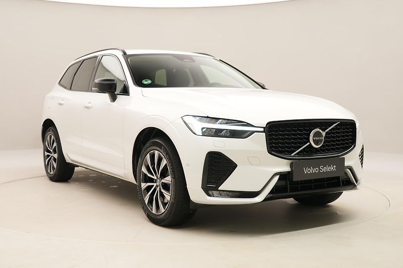 Volvo XC60 B4 AWD PLUS DARK AUT CZ 1.maj - fotka 14 z 58