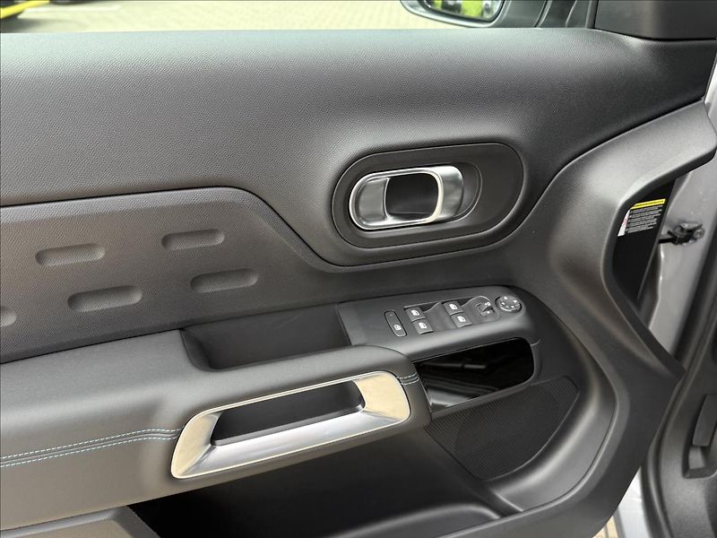 Citroën C5 Aircross 1,5 BlueHDI 96 kW MAX AUT - fotka 15 z 26