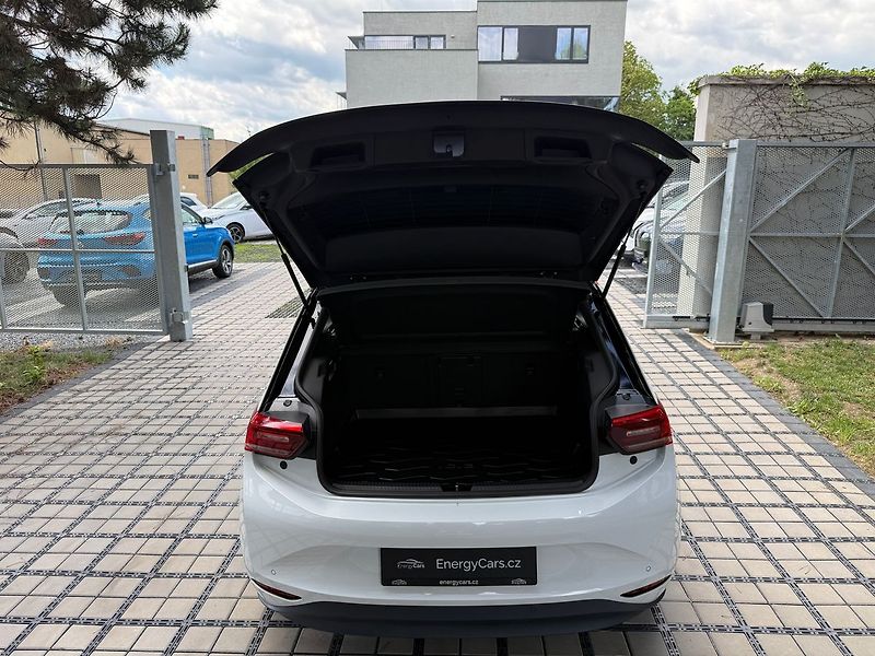 Volkswagen ID.3 PRO S 360° kamera 82kWh - fotka 37 z 41