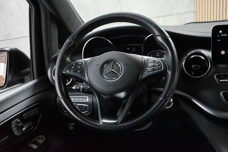 Mercedes-Benz Třídy V Long 300d 4MATIC*TAŽNÉ*ČR 1.M - fotka 22 z 46