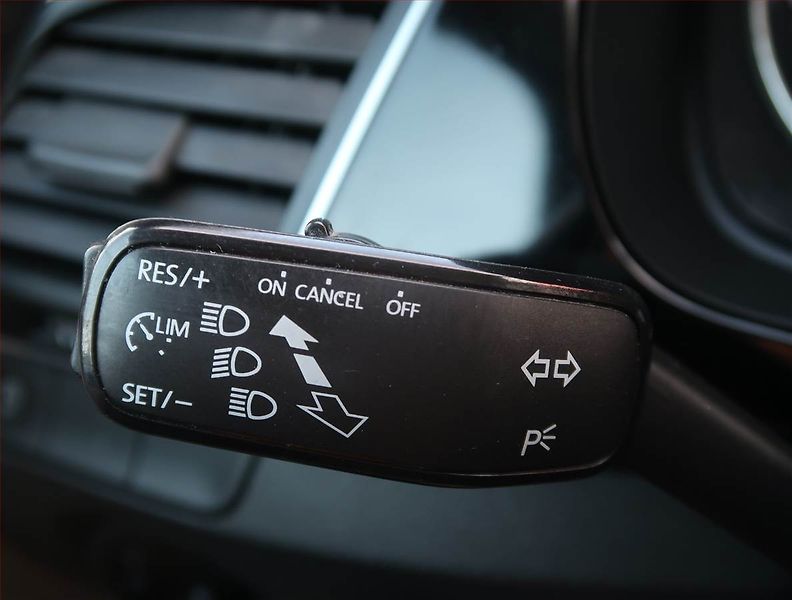 Škoda Fabia (2016) Style 1.2 TSI, Park. senzory - fotka 17 z 19