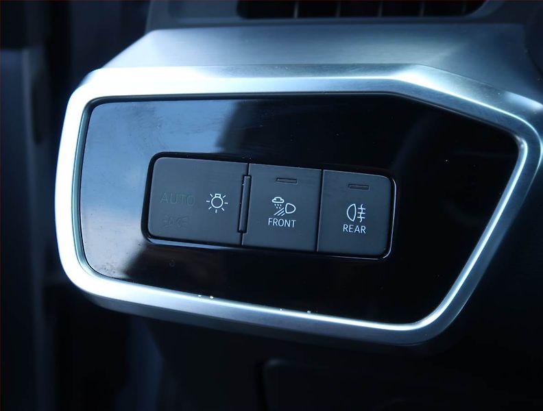 Audi A6 (2019) S line 40 TDI - fotka 16 z 26