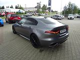 Jaguar XE D180 R - Dynamic SE - náhled 7