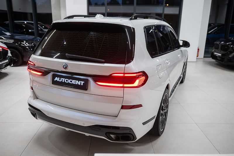 BMW X7 (2023) 40D 250KW M-SPORT MASÁŽE TAŽNÉ - fotka 5 z 49