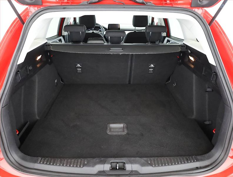 Ford Focus (2020) 1.5 EcoBlue, Tempomat - fotka 17 z 18