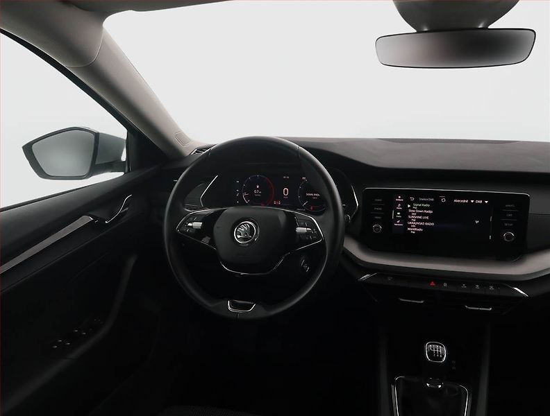 Škoda Octavia (2022) Ambition 2.0 TDI, ČR,1.maj - fotka 7 z 20