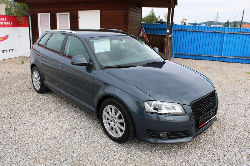 Audi A3 (2009) SPORTBACK 1,4TSI KLIMA ELOKNA  - fotka 1 z 16