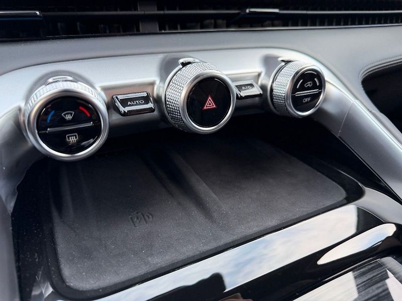 Omoda 9 Premium 1.5 PHEV AWD AT, SKLAD - fotka 28 z 33