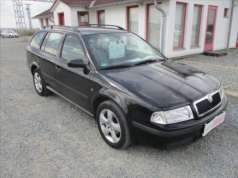 Škoda Octavia 1,6 MPI, digi klima, 1.maj, - fotka 1 z 18