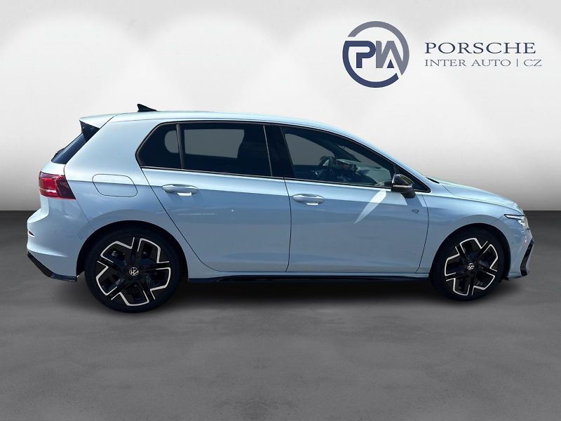 Volkswagen Golf 1.5 TSI R-LINE  110 kW - fotka 7 z 30