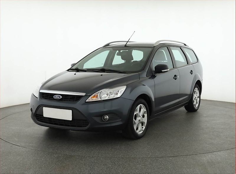 Ford Focus (2008) 2.0 TDCi, nová STK - fotka 2 z 14