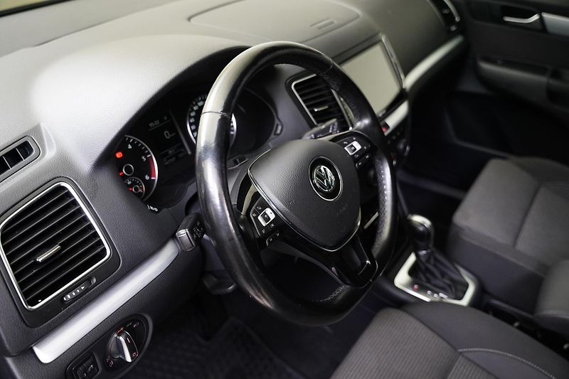 Volkswagen Sharan - fotka 14 z 21