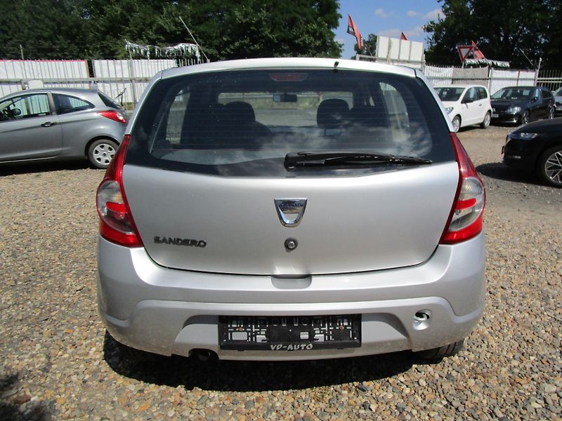 Dacia Sandero 1.2 - 55KW - NOVÝ OLEJ+STK - fotka 4 z 15
