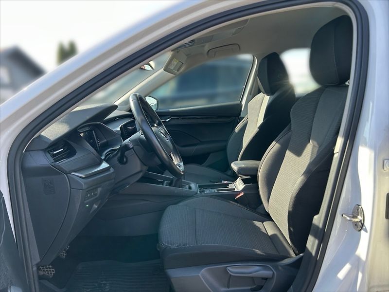 Škoda Octavia 1,5 TSI 110 Ambition - fotka 7 z 11