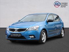 Kia Ceed 1,4 i  ČR,1.MAJITEL,SERVIS - fotografie inzerátu