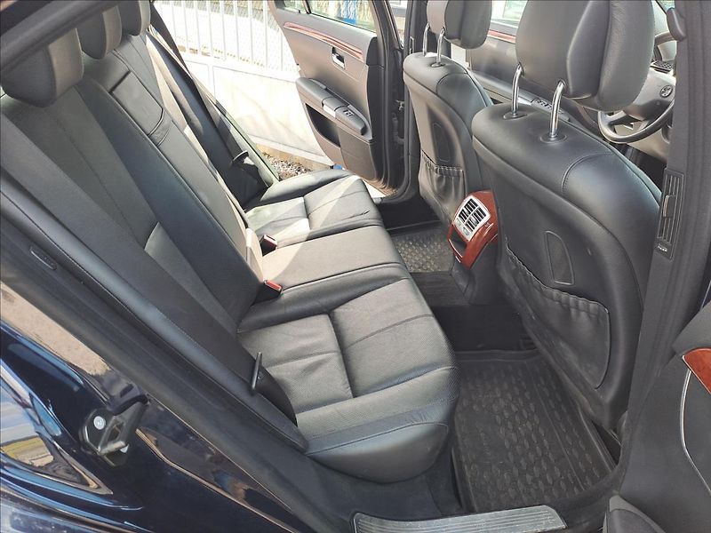 Mercedes-Benz Třídy S 320 CDI 4MATIC AUTOMAT - fotka 8 z 17