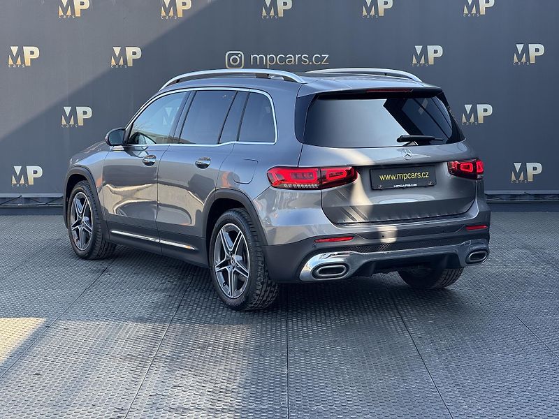 Mercedes-Benz GLB (2019) 200d 4Matic, AMG Line Head-up  - fotka 7 z 51